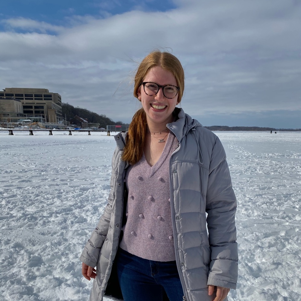 Meet your Posher, Marissa